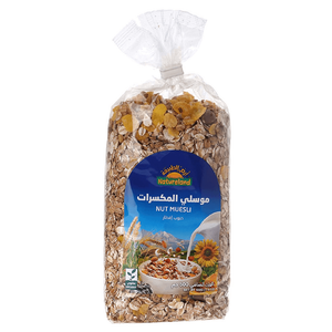 موسلي المكسرات العضوية من أرض الطبيعة