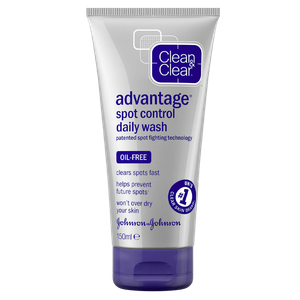 Clean & Clear Advantage Spot Control Daily Wash