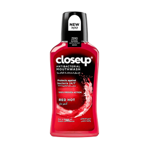 Closeup Anti-Bacterial Red Hot Mouthwash