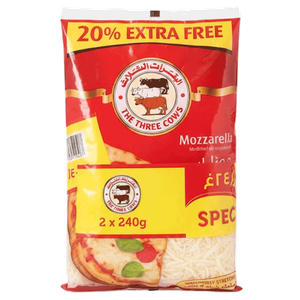 جبنة موزاريلا من البقرات الثلاث