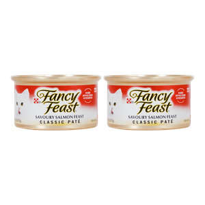 طعام رطب للقطط الصغيرة بنكهة السمك الأبيض المحيطي والتونة في المرق من فانسي فيست