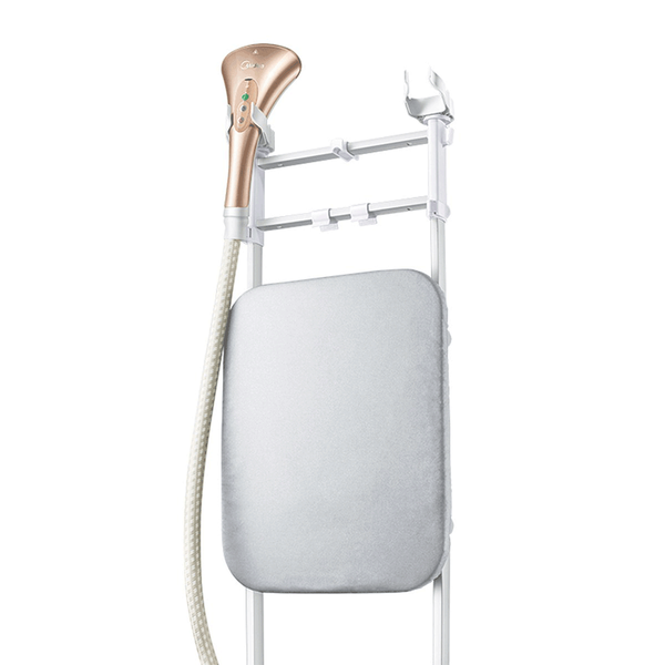 Carousel Main Image 3