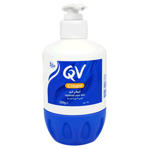 كريم مرطب مع مضخة من كيوفي
