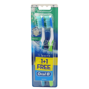 Oral-B 3D White Fresh Toothbrush - Medium