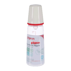 Pigeon Plastic Bottle - +0 Months